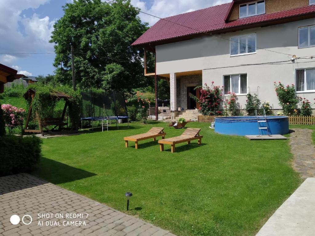 Cottage house Yaremtche Extérieur photo