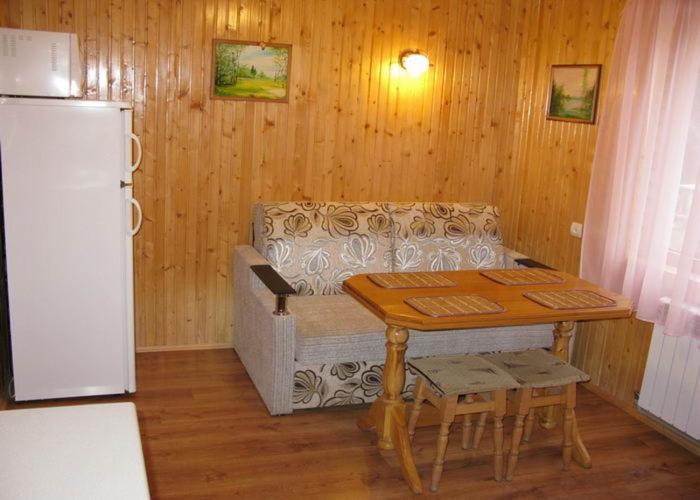 Cottage house Yaremtche Extérieur photo